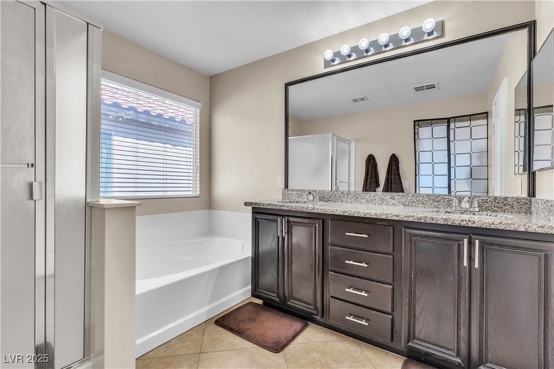 9541 Vast Valley Avenue