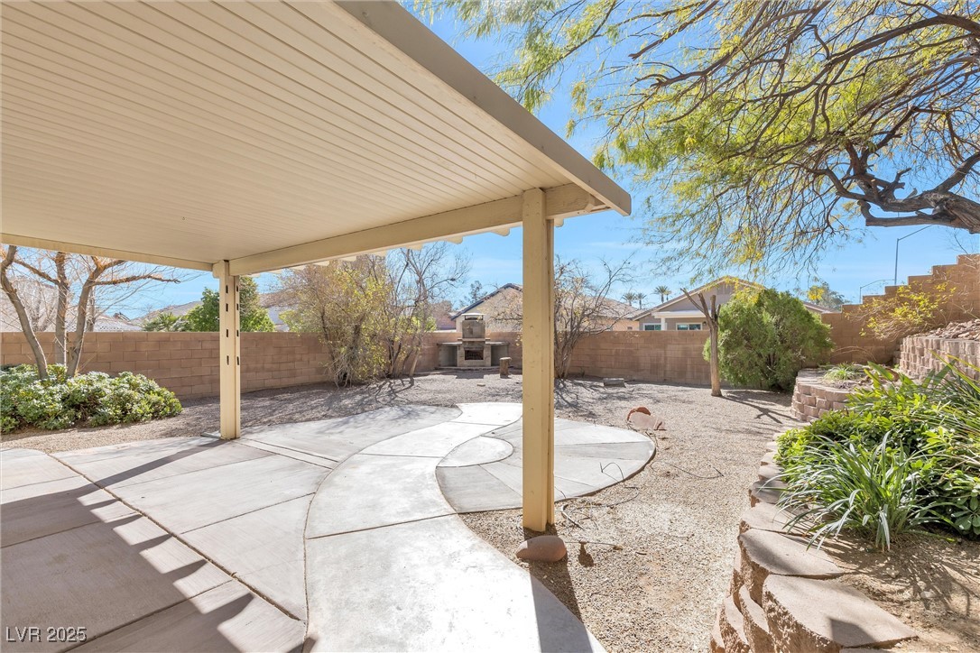 8337 Willow Basin Court