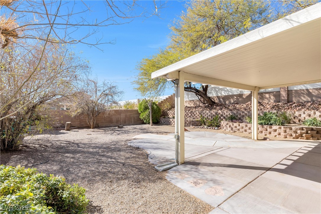 8337 Willow Basin Court