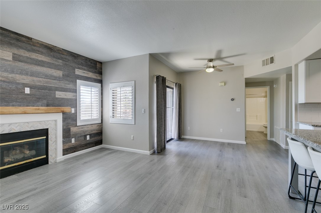 8250 North Grand Canyon Drive 2001