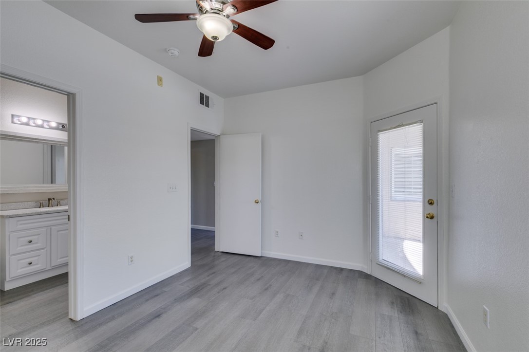 8250 North Grand Canyon Drive 2001