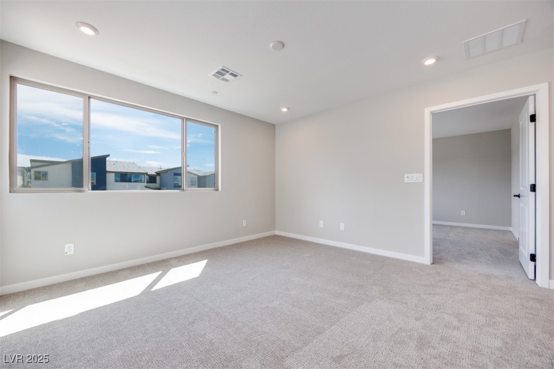 3357 Via Tizzoni Street