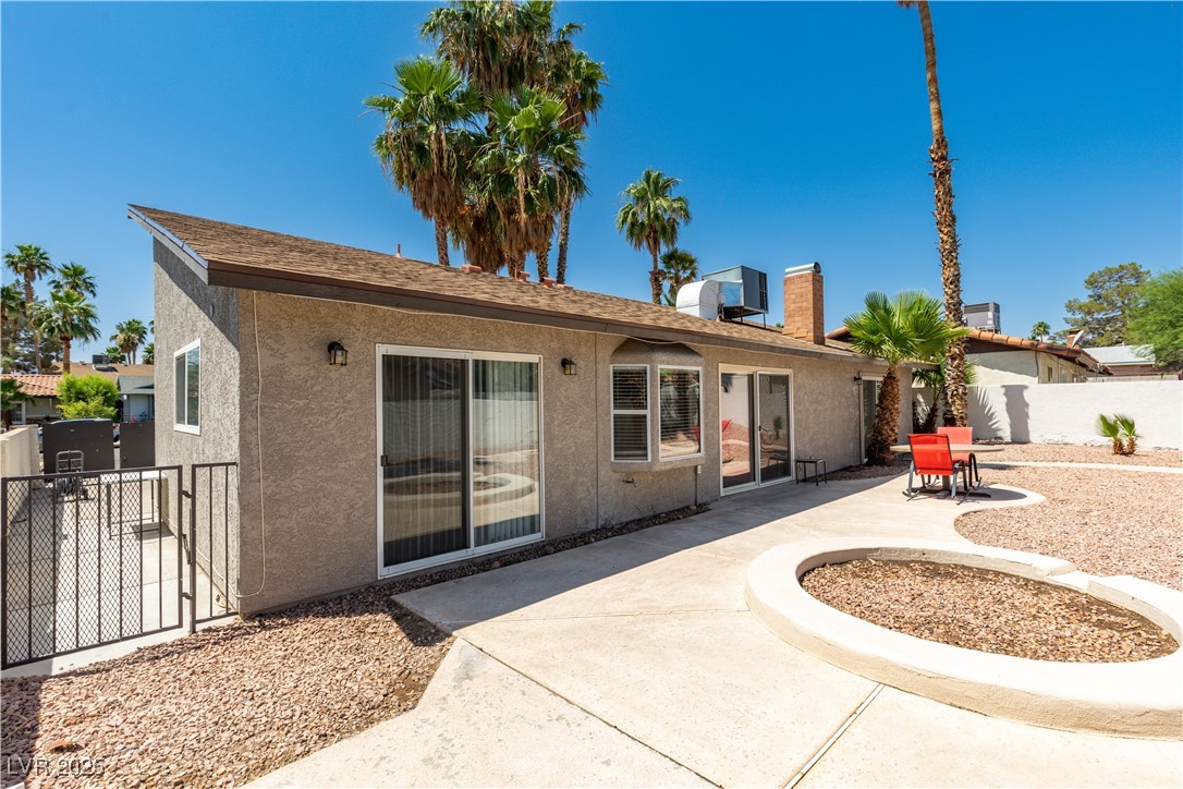 3143 La Mesa Drive