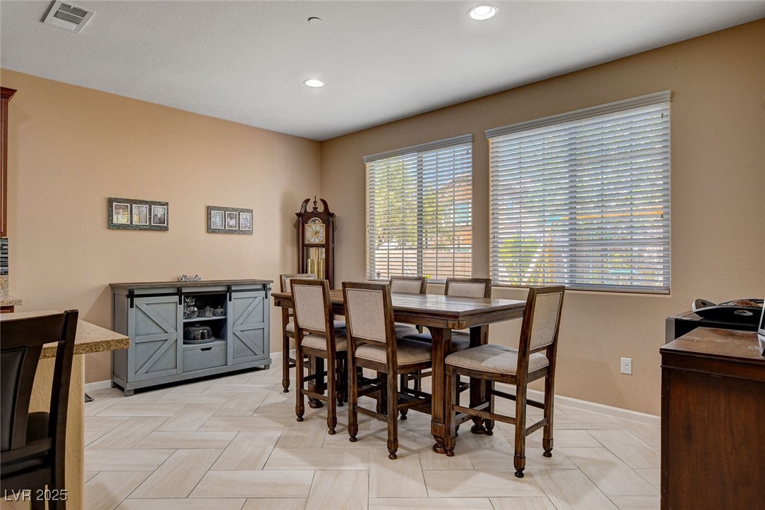 2544 Sable Ridge Street