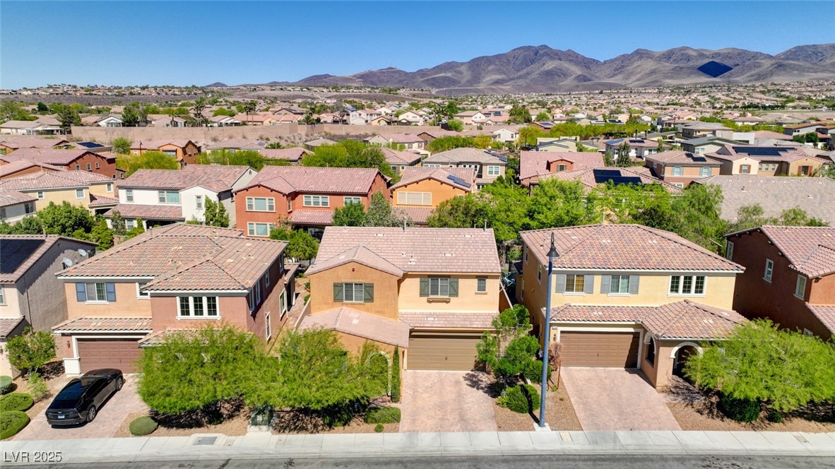 2544 Sable Ridge Street