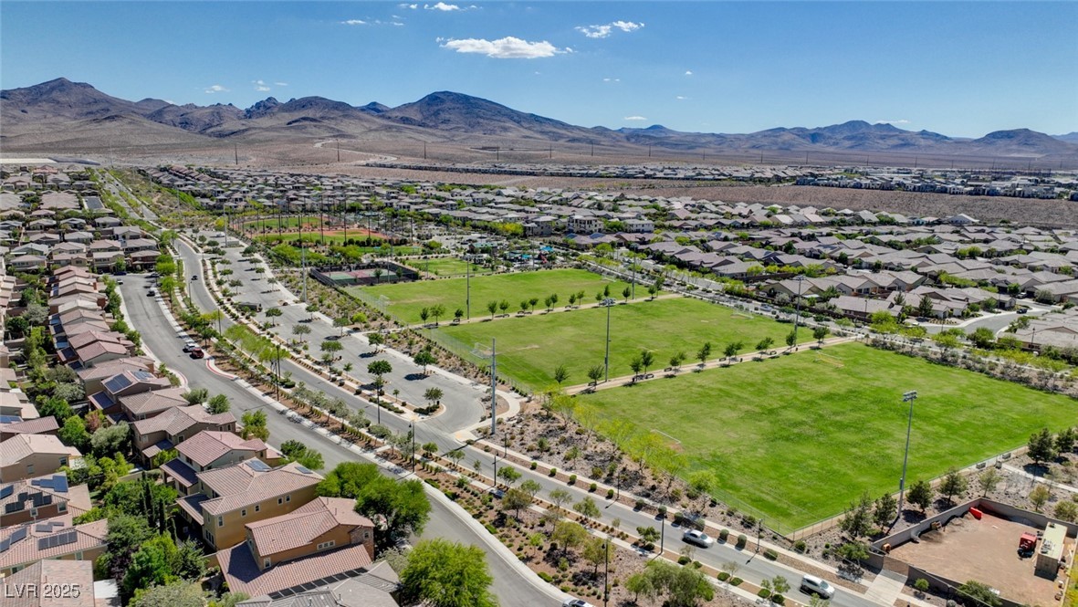 2544 Sable Ridge Street