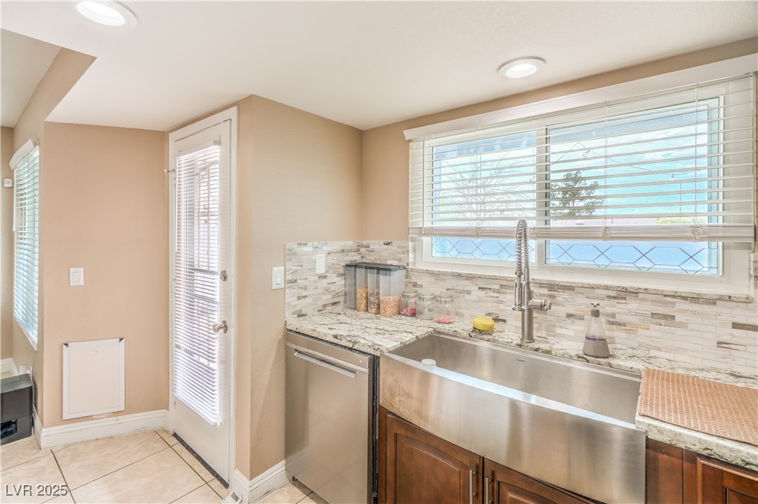 824 Schooner Drive