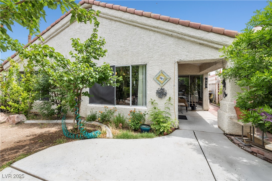 2837 Du Barry Manor Lane