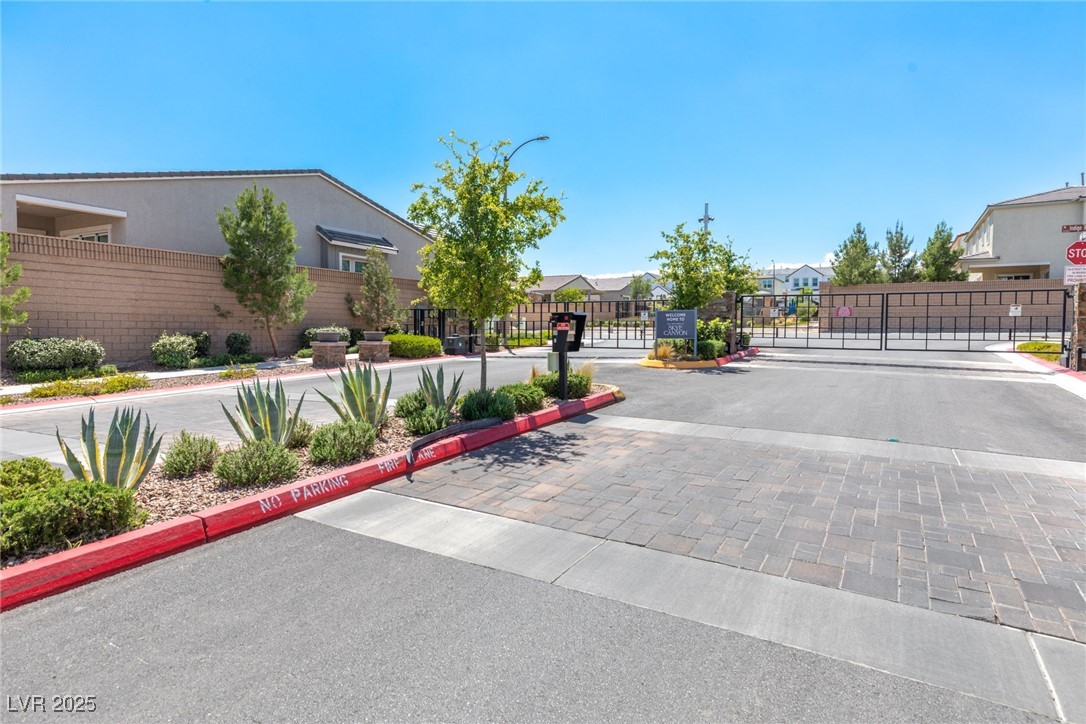 8929 Cassia Winds Street