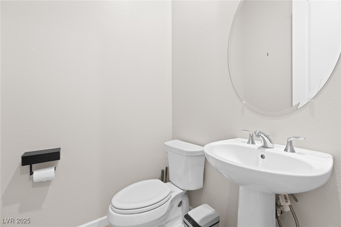 8929 Cassia Winds Street