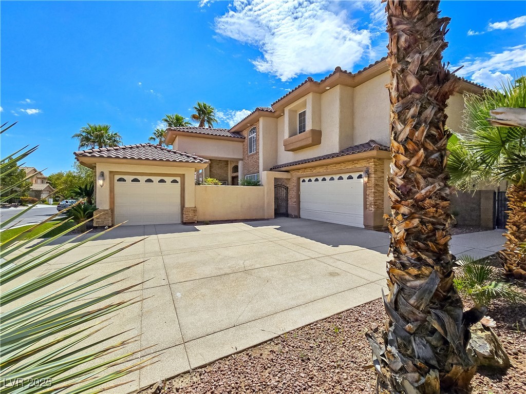 5445 Pendini Point Court