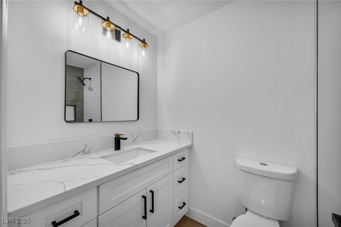 6939 Paddington Way