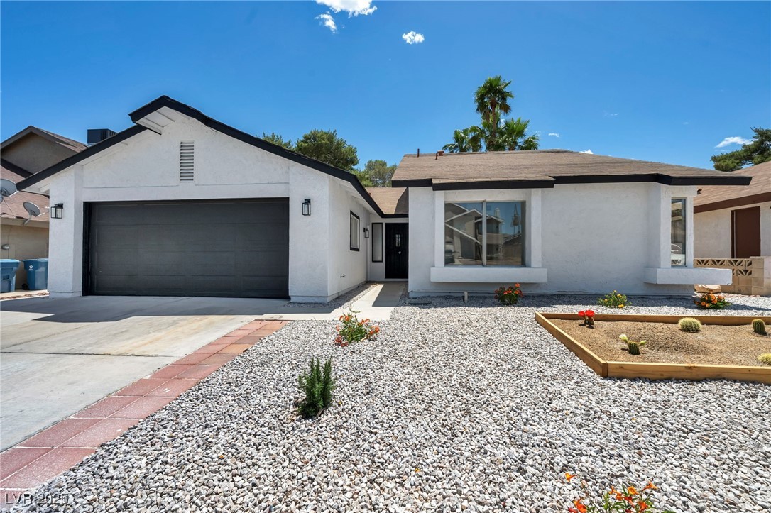 6939 Paddington Way
