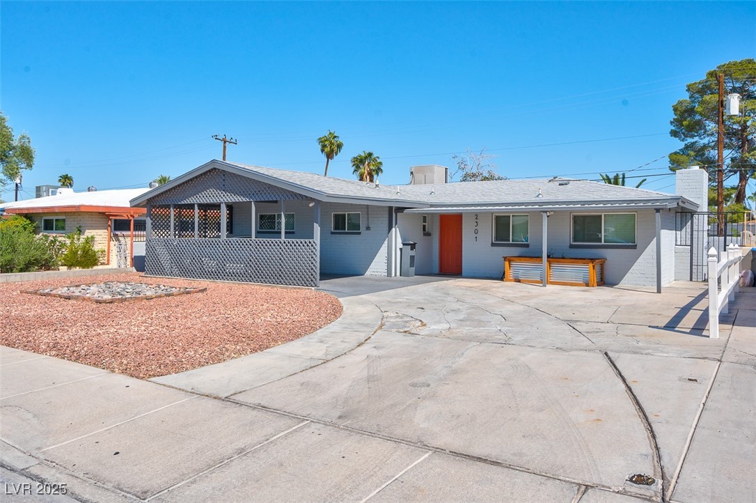 2301 Beverly Way
