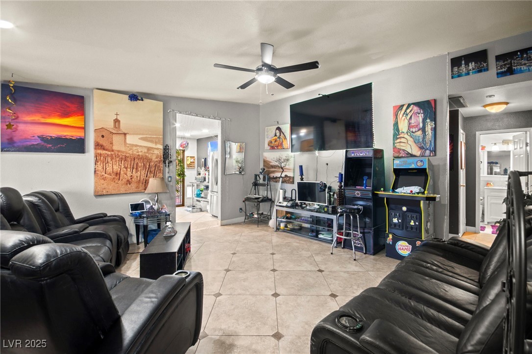 251 Las Palmaritas Drive
