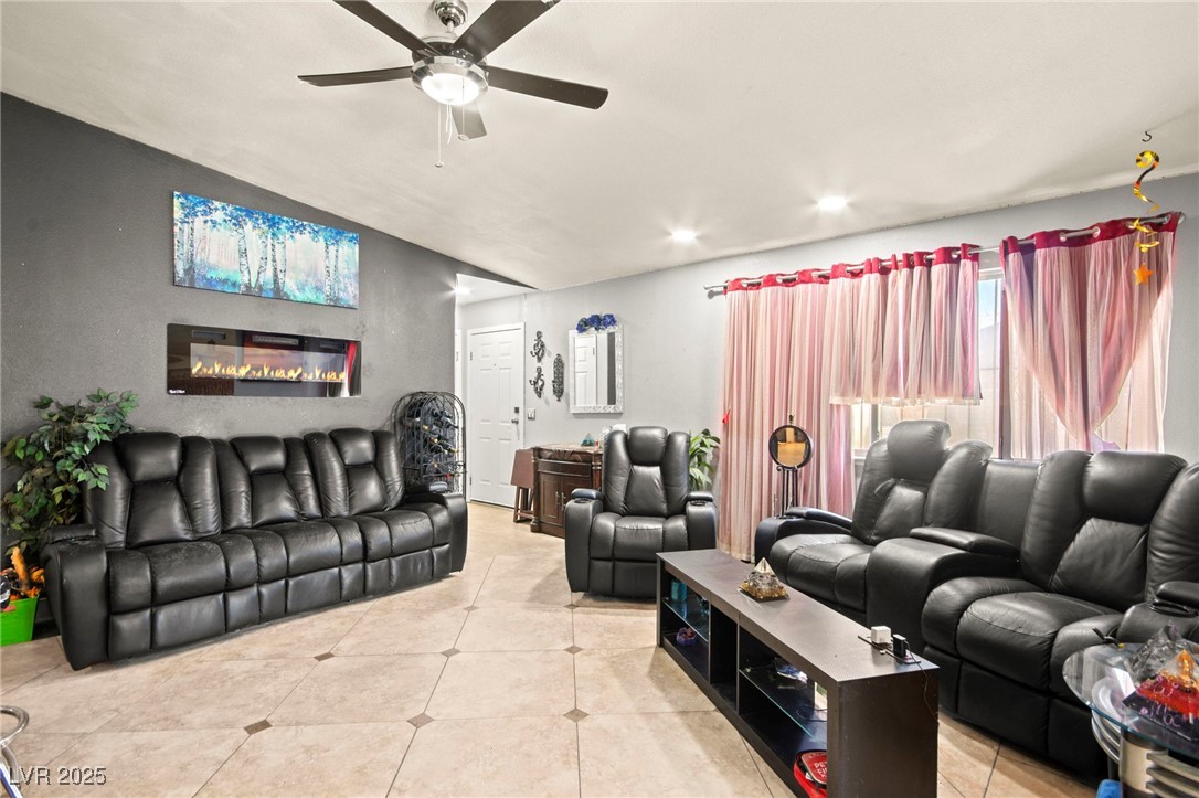 251 Las Palmaritas Drive
