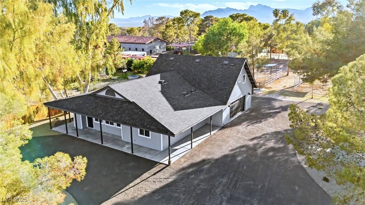 6920 Bradley Road