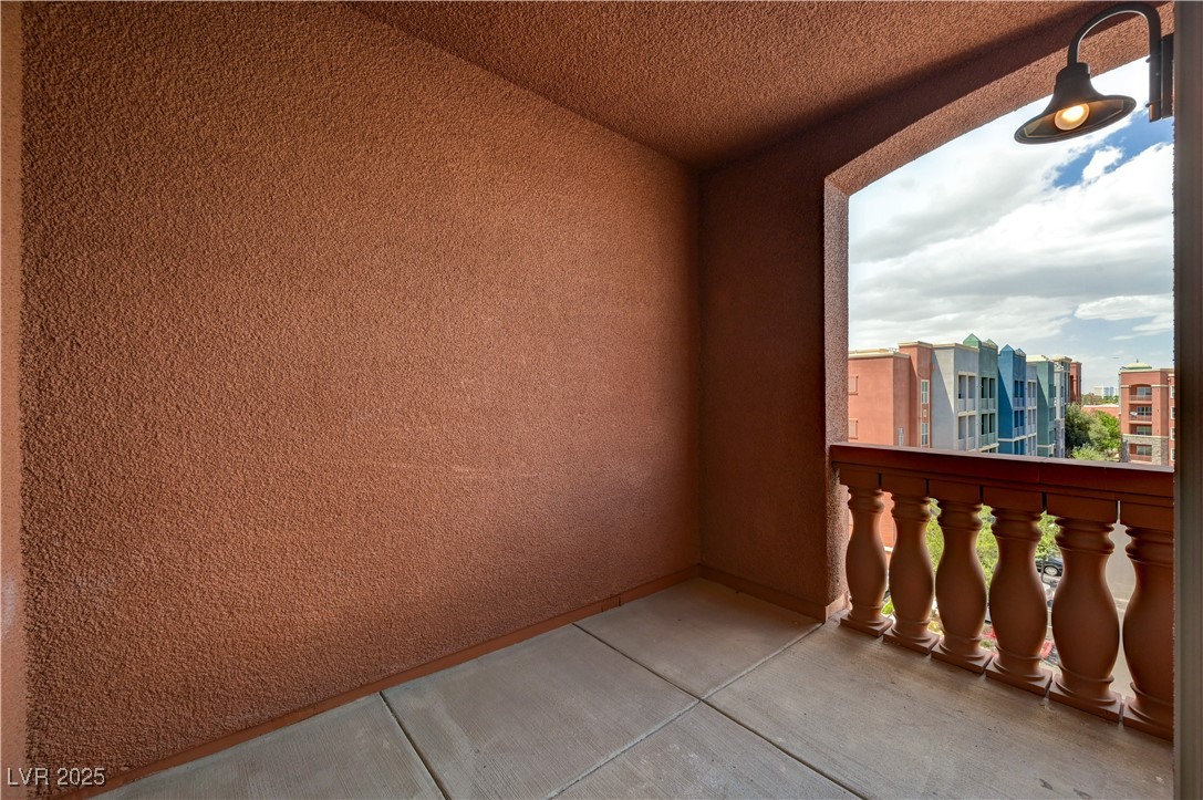 20 East Serene Avenue 401