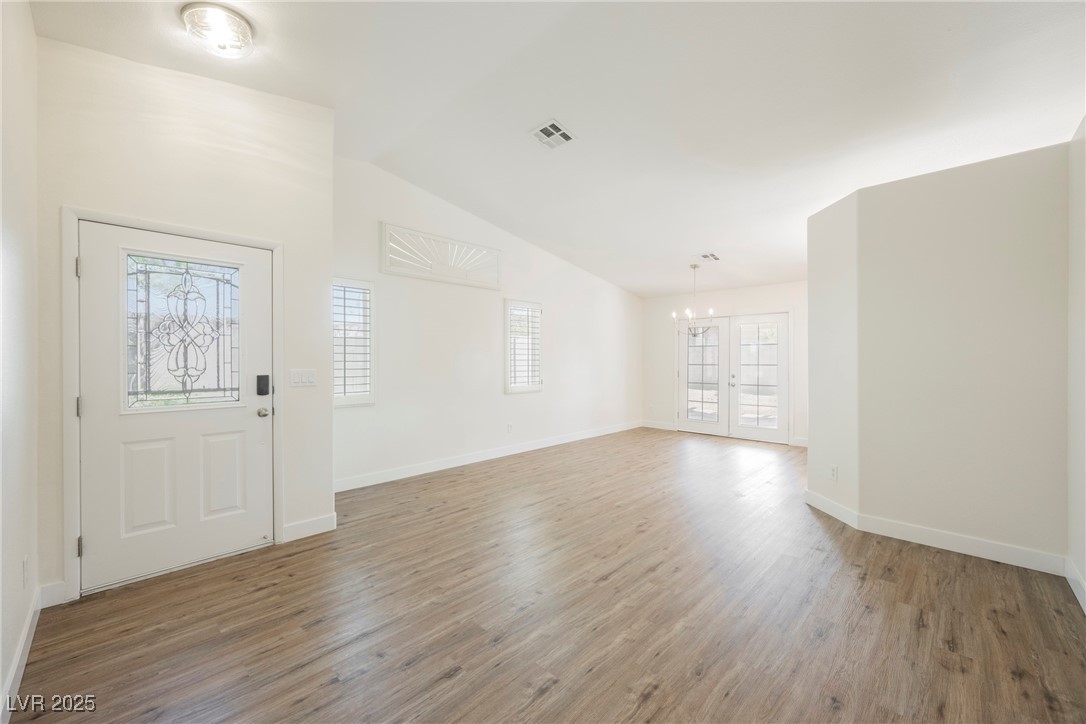 7754 Pink Ginger Street