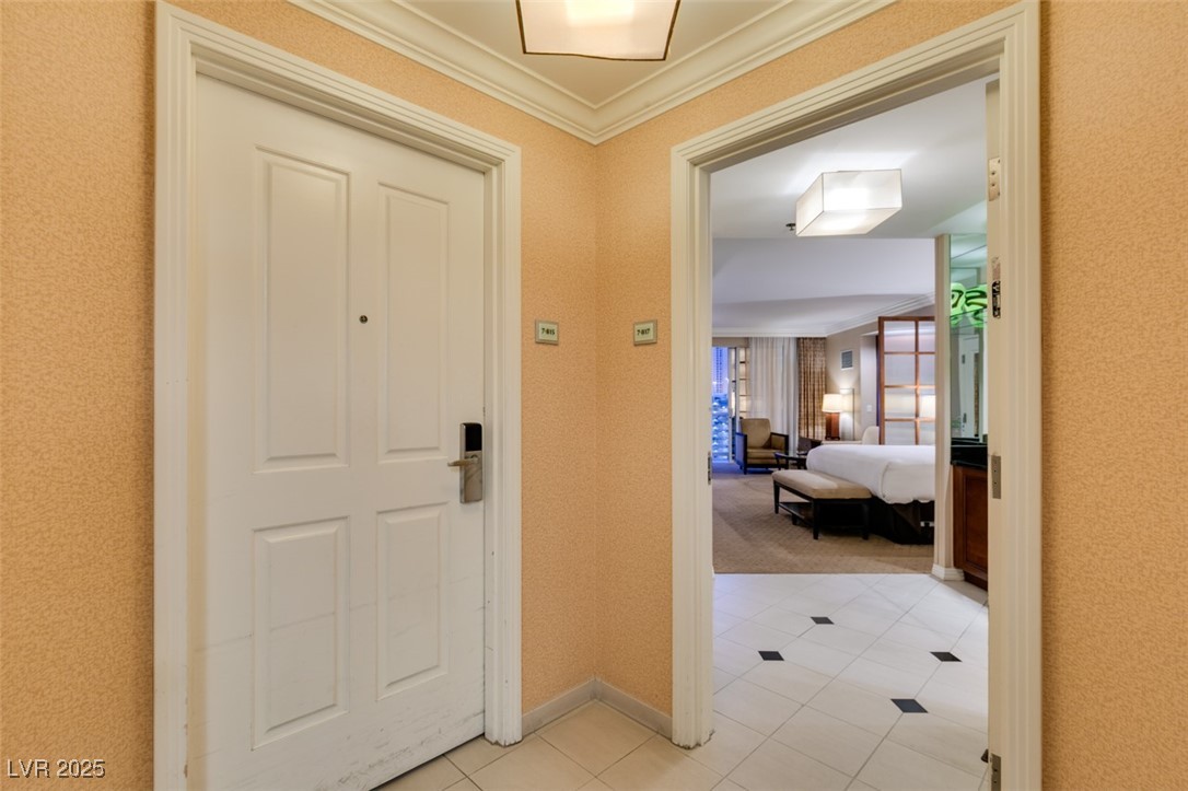 125 East HARMON Avenue 717