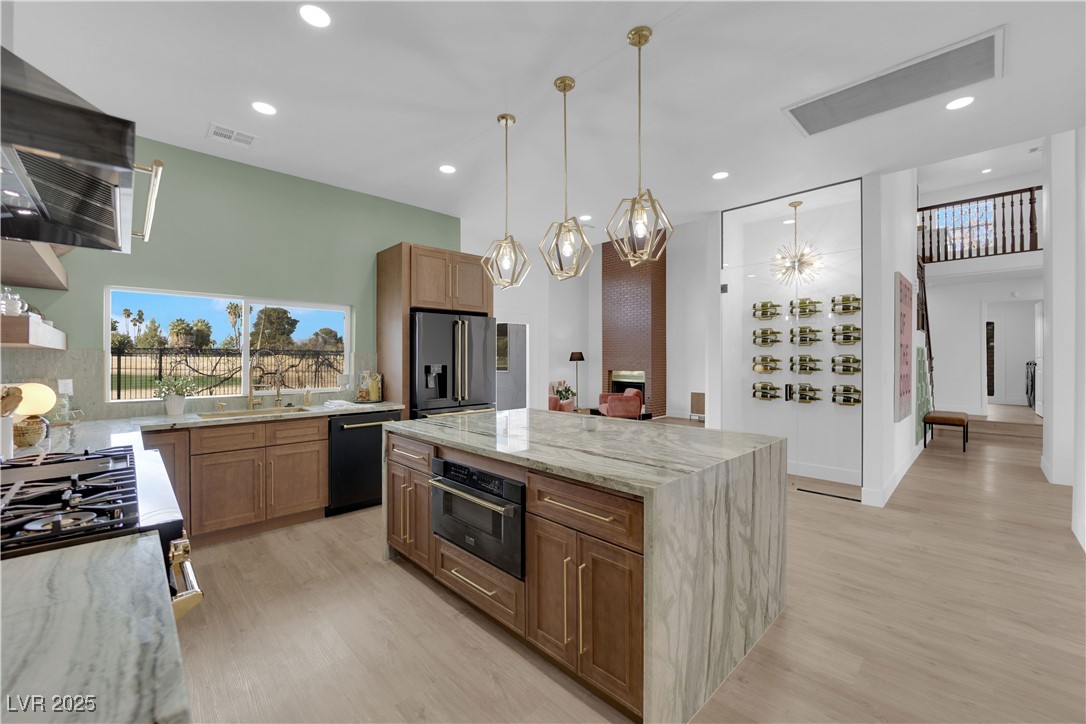 2160 Pueblo Circle