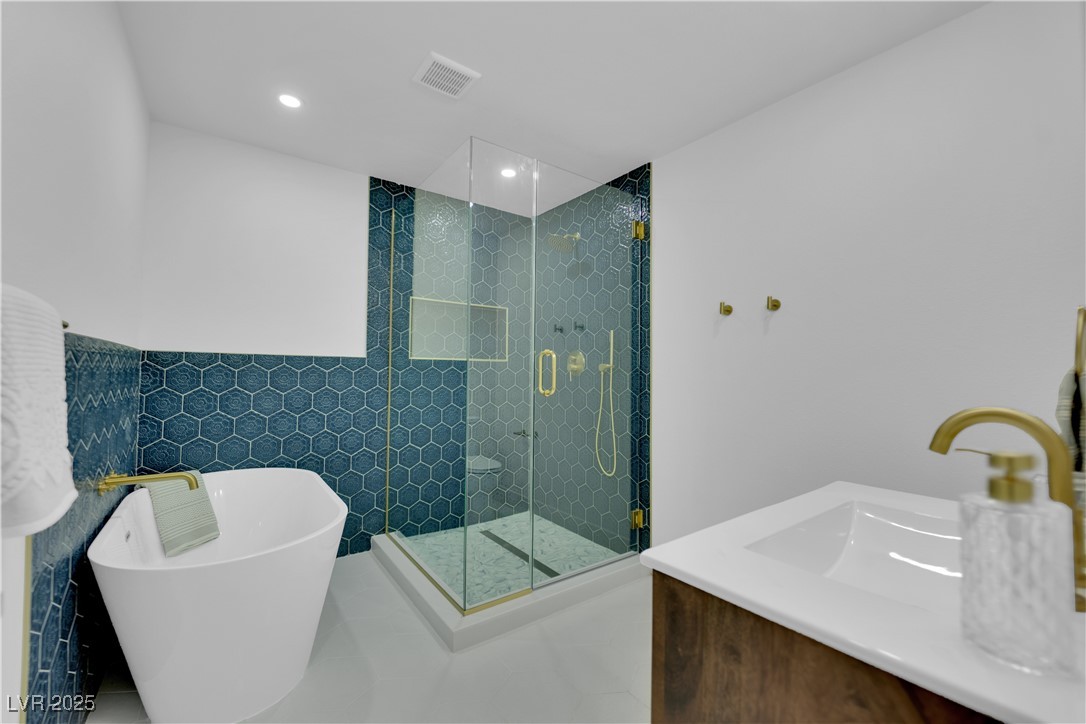 2160 Pueblo Circle