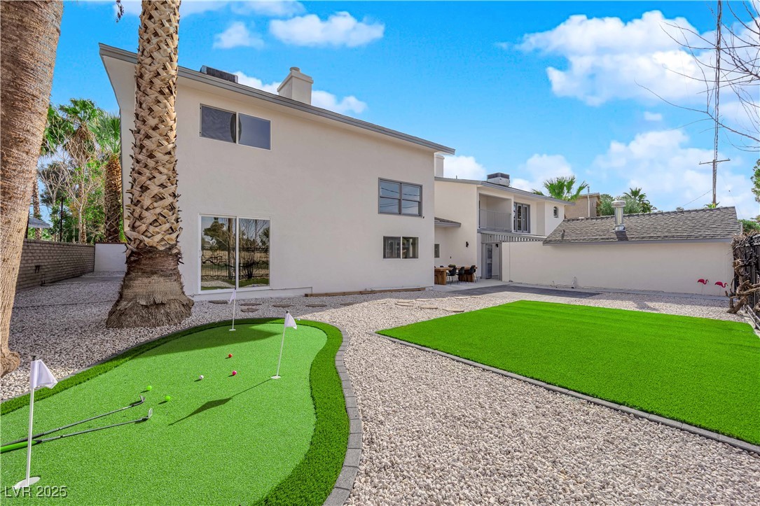 2160 Pueblo Circle