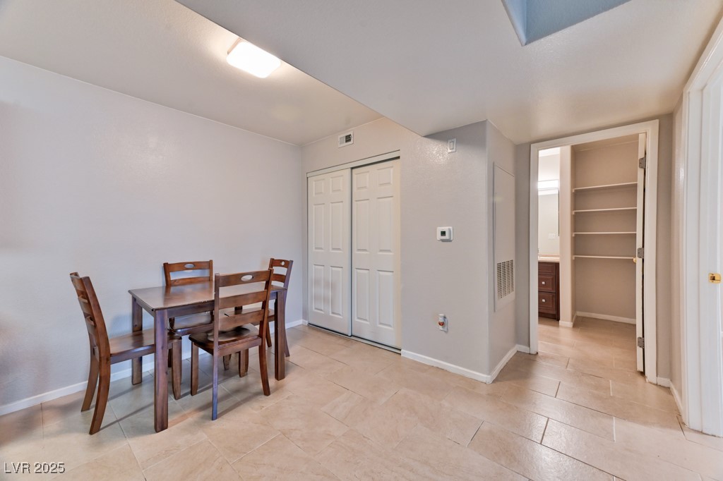 7885 West Flamingo Road 1016