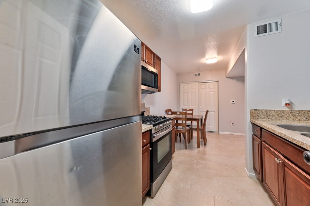 7885 West Flamingo Road 1016