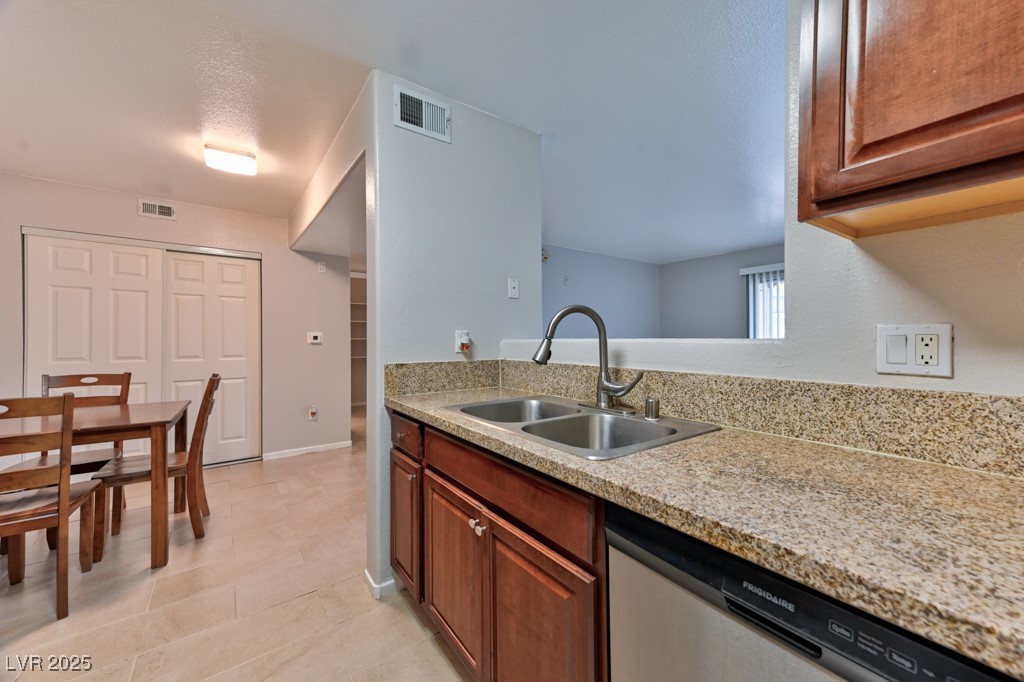 7885 West Flamingo Road 1016