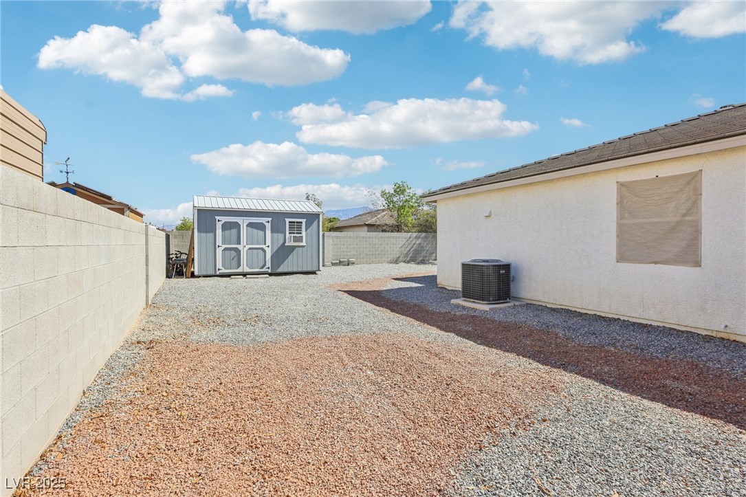 564 Lampshire Lane