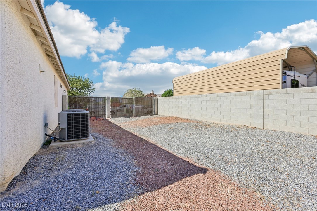 564 Lampshire Lane