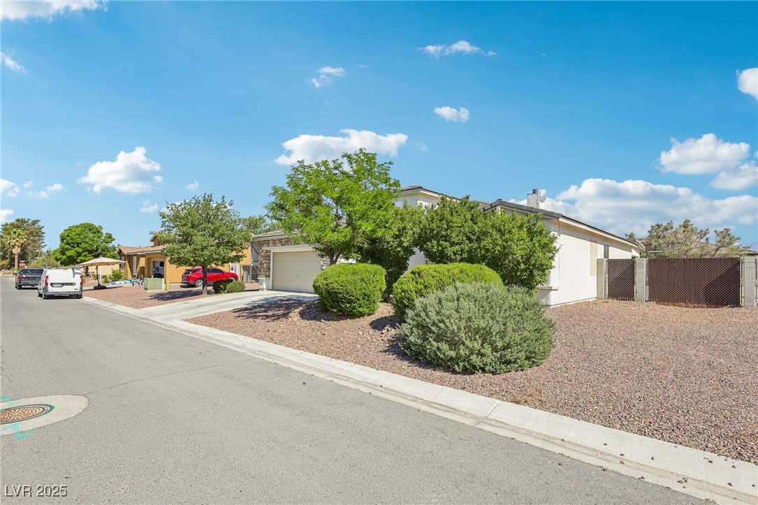 564 Lampshire Lane