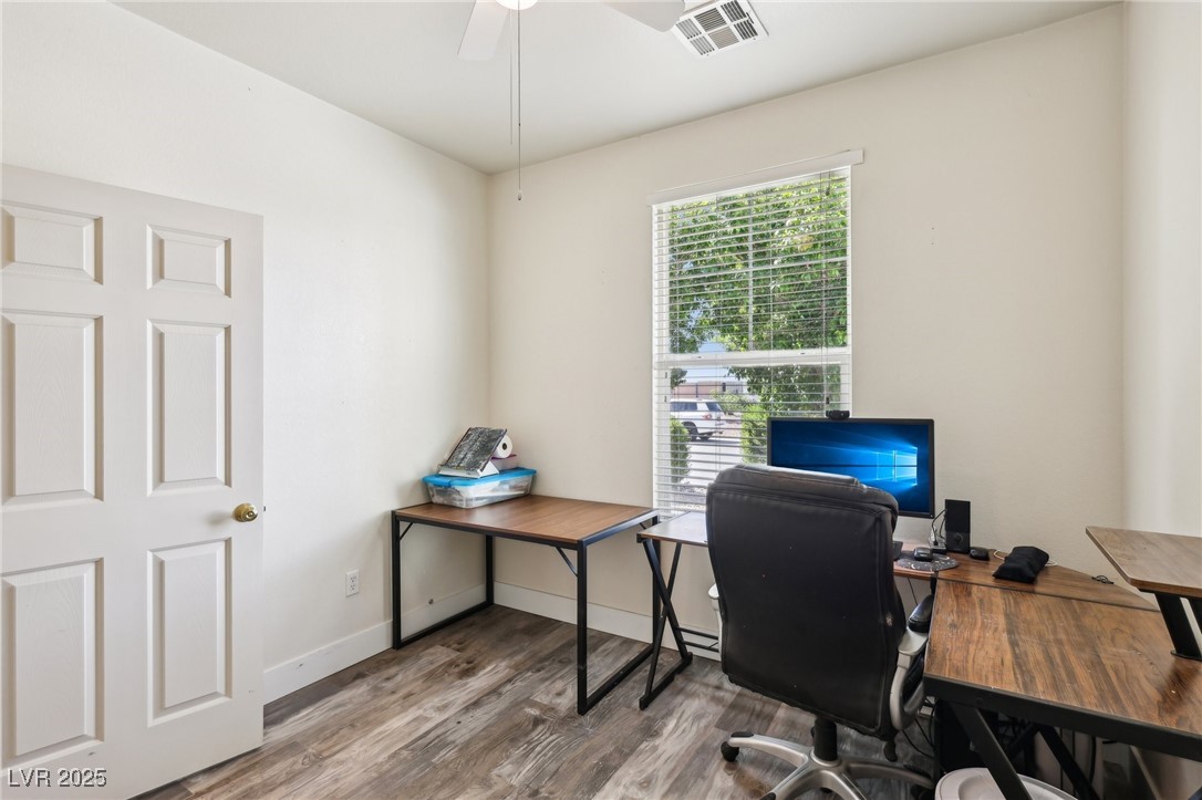 564 Lampshire Lane