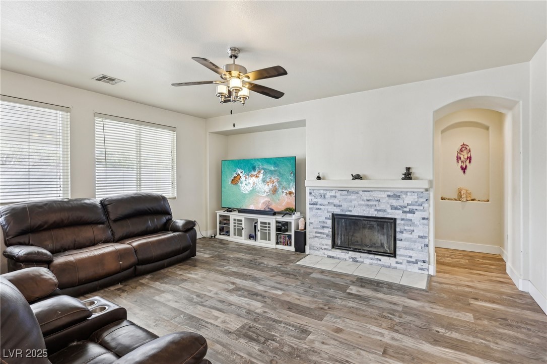 564 Lampshire Lane