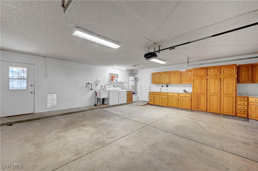 1560 Arabian Drive
