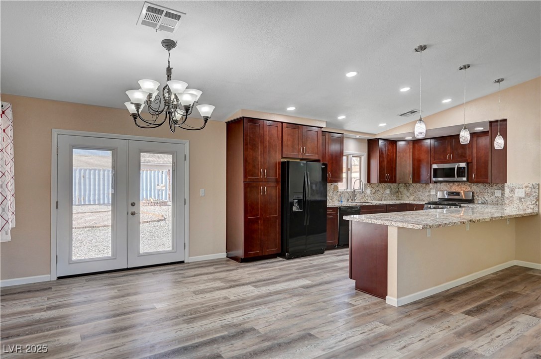 1560 Arabian Drive