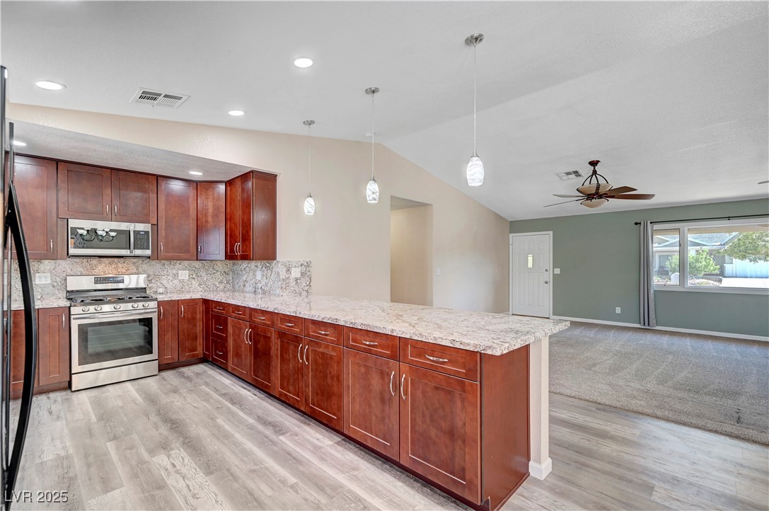1560 Arabian Drive