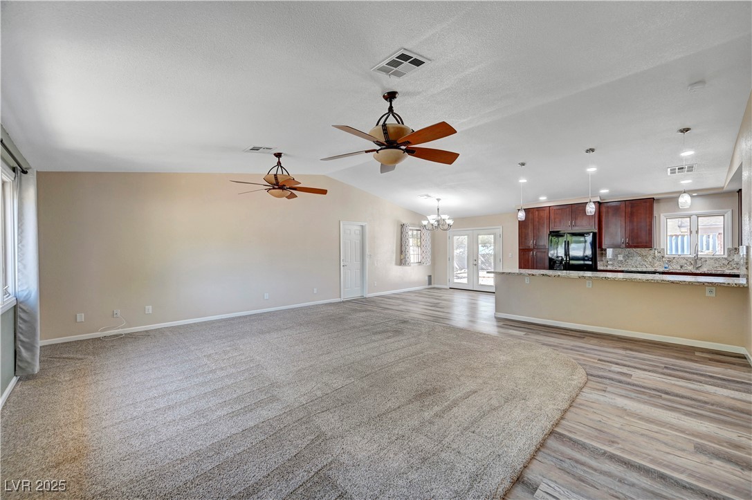1560 Arabian Drive