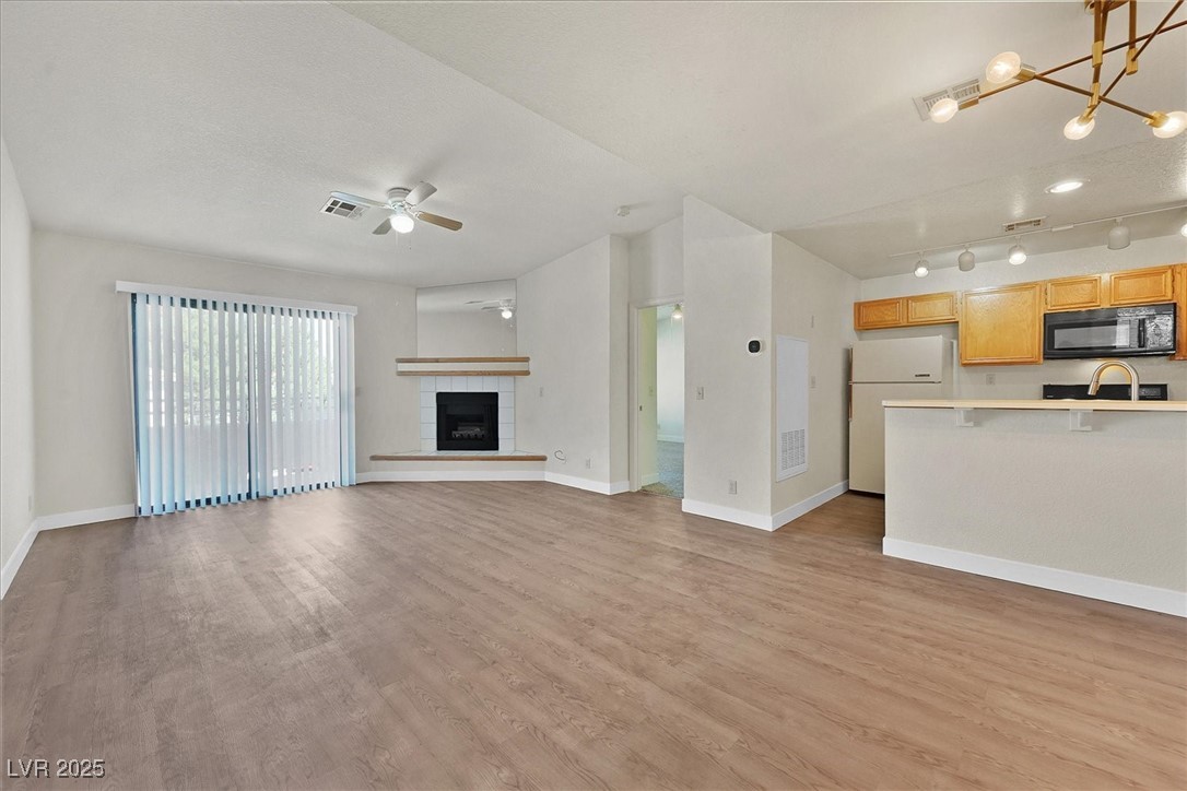 2633 South Durango Drive 204