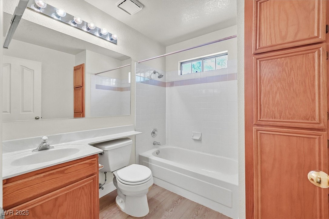 2633 South Durango Drive 204