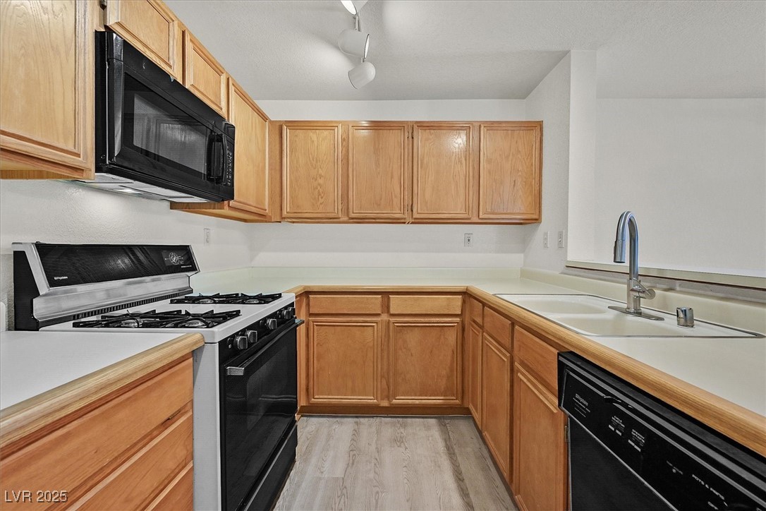 2633 South Durango Drive 204