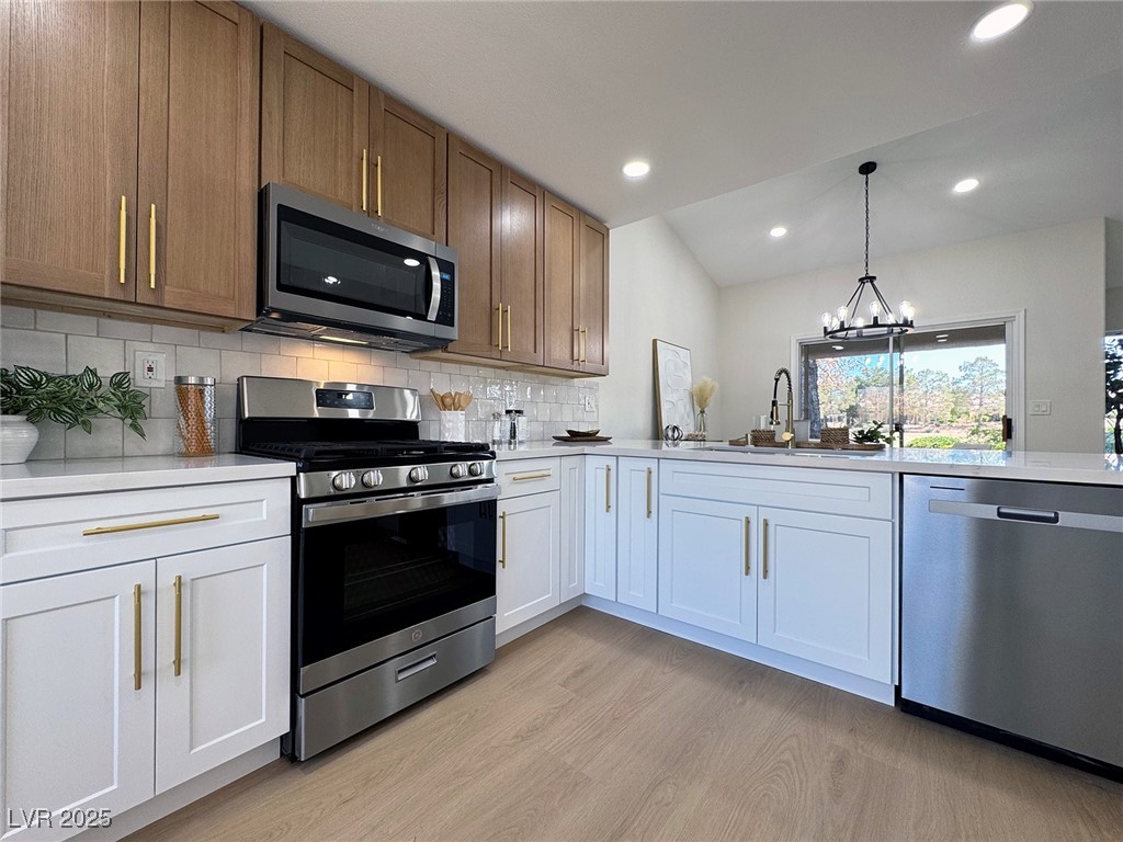9369 Villa Ridge Drive