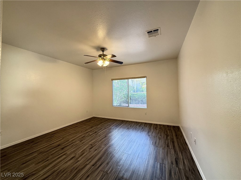 2152 Indigo Creek Avenue