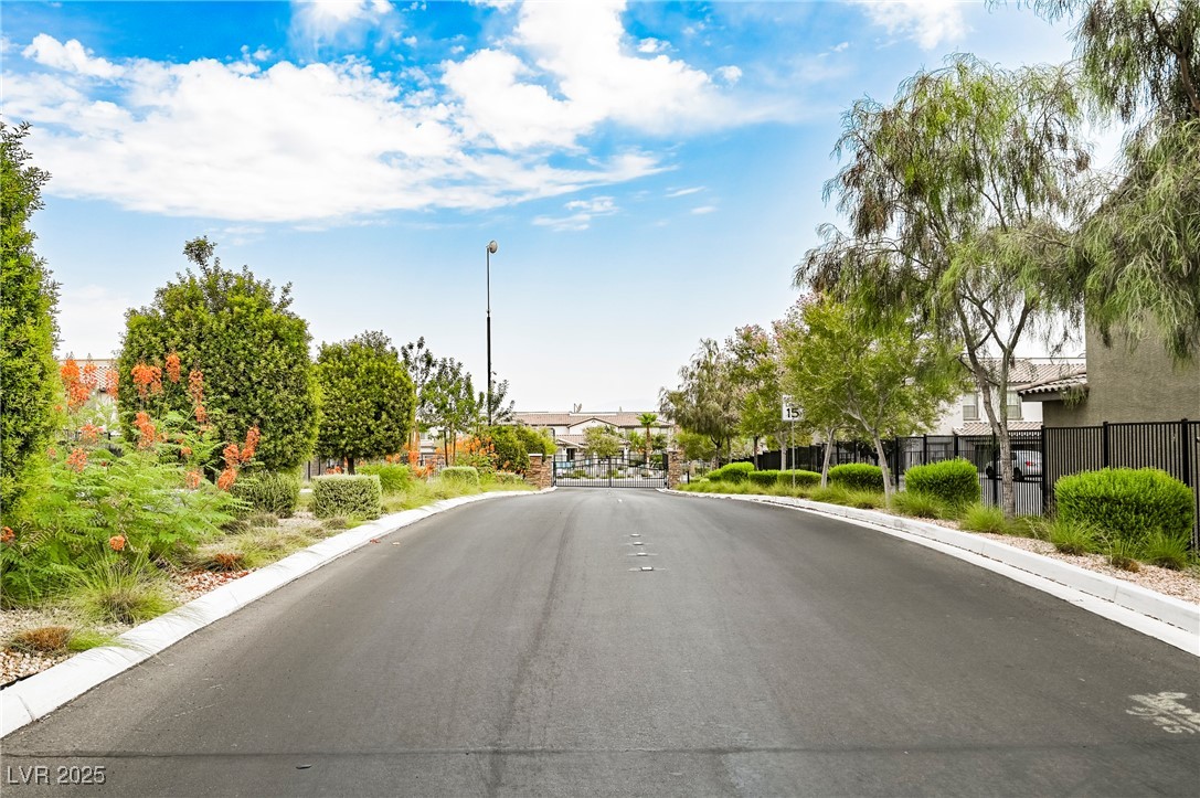 6228 Haiku Stairs Street