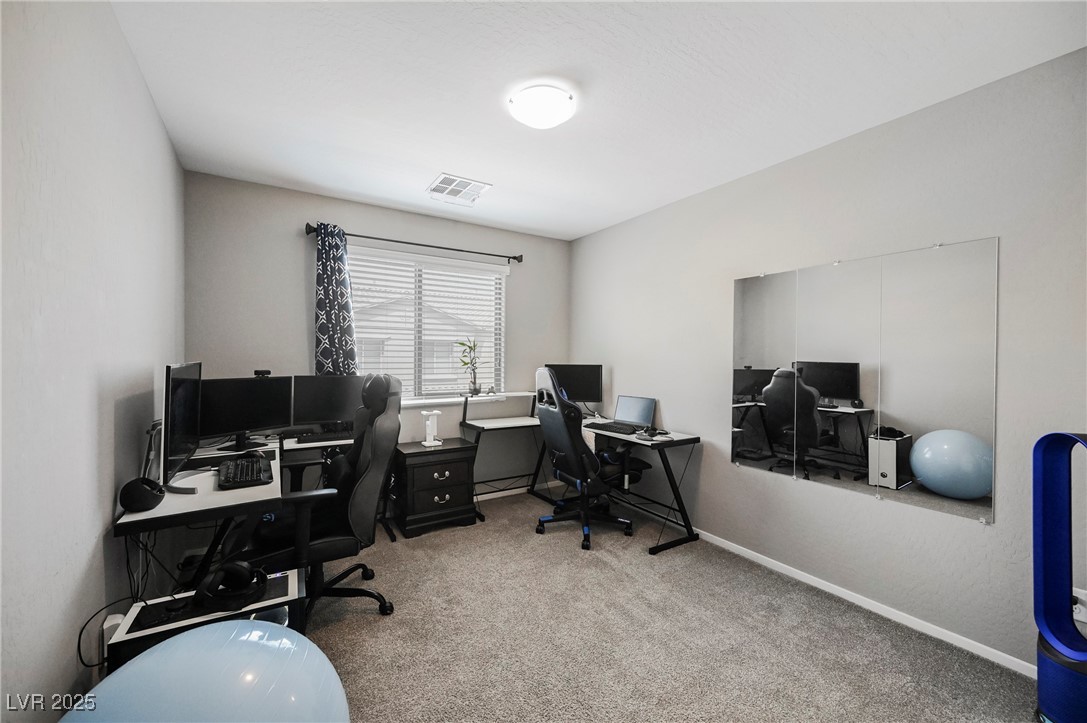 6228 Haiku Stairs Street