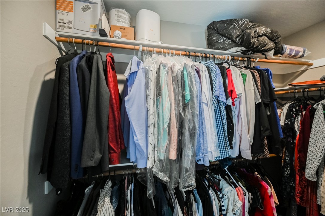 6228 Haiku Stairs Street