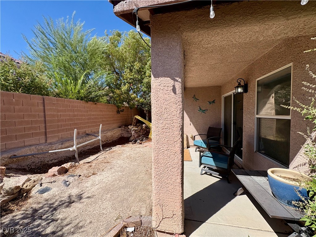 8237 Cline Mountain Street