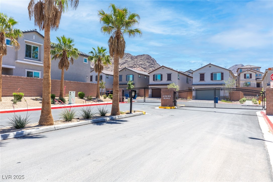1323 Cerulean Avenue