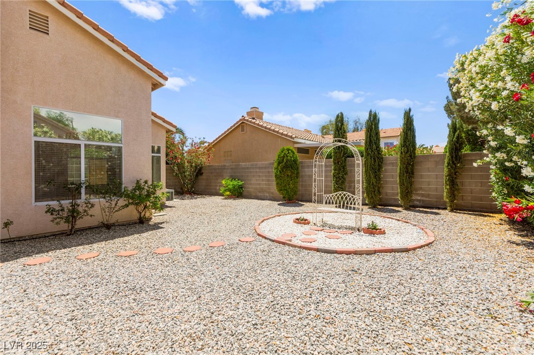 1540 Singing Bird Lane